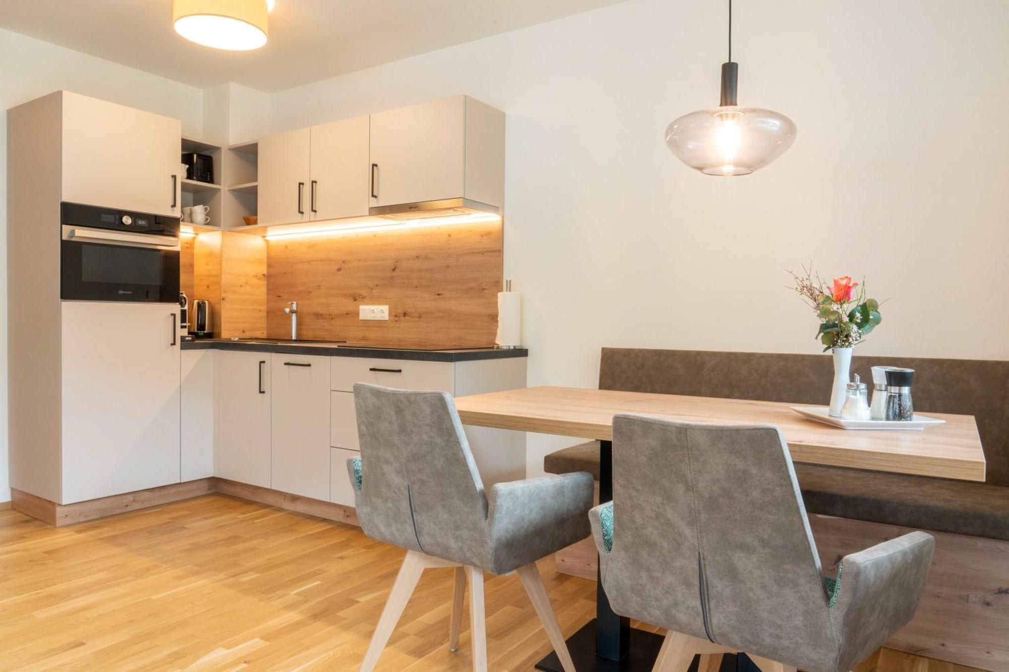 Bauernhofhotel "Die Unterbergerin" - Zimmer Mit Fruehstueck Und Ferienwohnungen In Gastein Mit Gratis Thermeneintritt Dorfgastein Bagian luar foto
